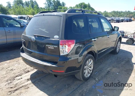 2011 Subaru Forester 2.5X Premium из США, поврежденный, VIN JF2SHADCXBH777223